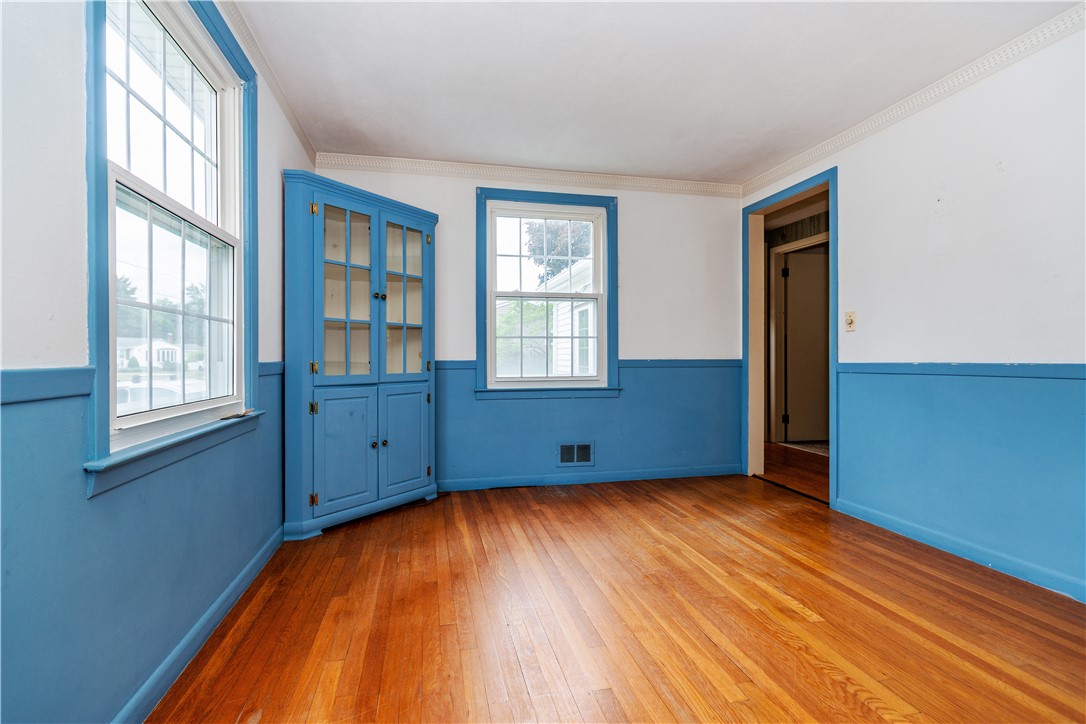69 Douglas Road Warwick, RI 02886 - Photo 8 of 50