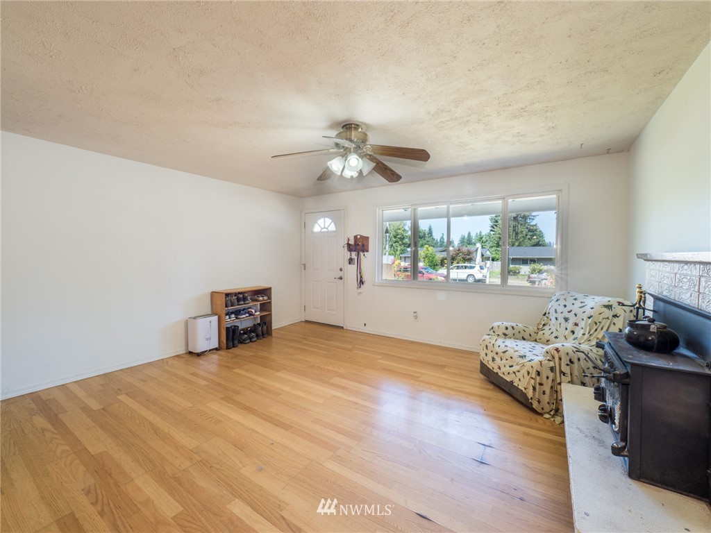 3226 193rd Place Southeast Bothell, WA 98012 - Photo 7 of 15