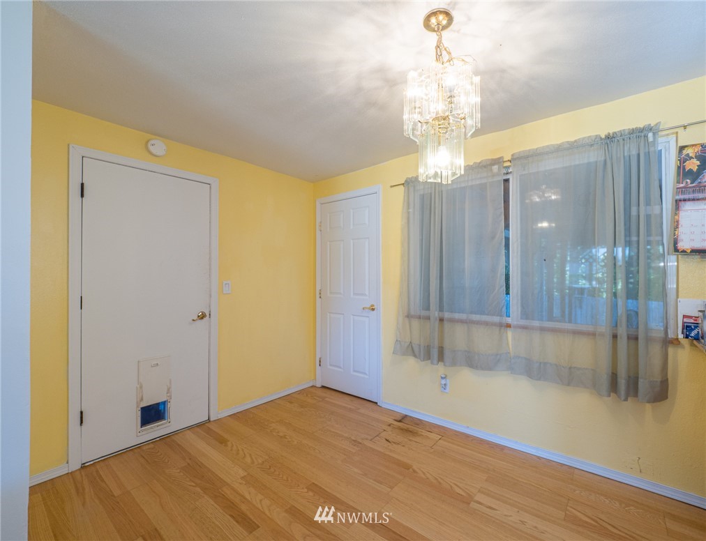 3226 193rd Place Southeast Bothell, WA 98012 - Photo 9 of 15