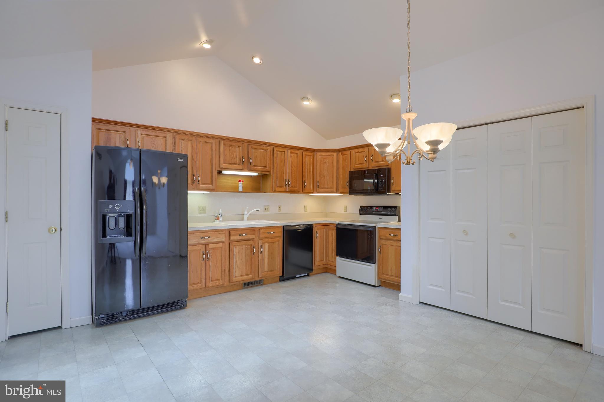 143 East Maple Grove Road Narvon, PA 17555 - Photo 14 of 27 Gallery Image 14
