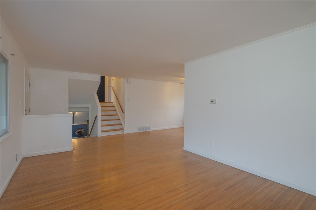 287 Wildbriar Road Henrietta, NY 14623 - Photo 5 of 32