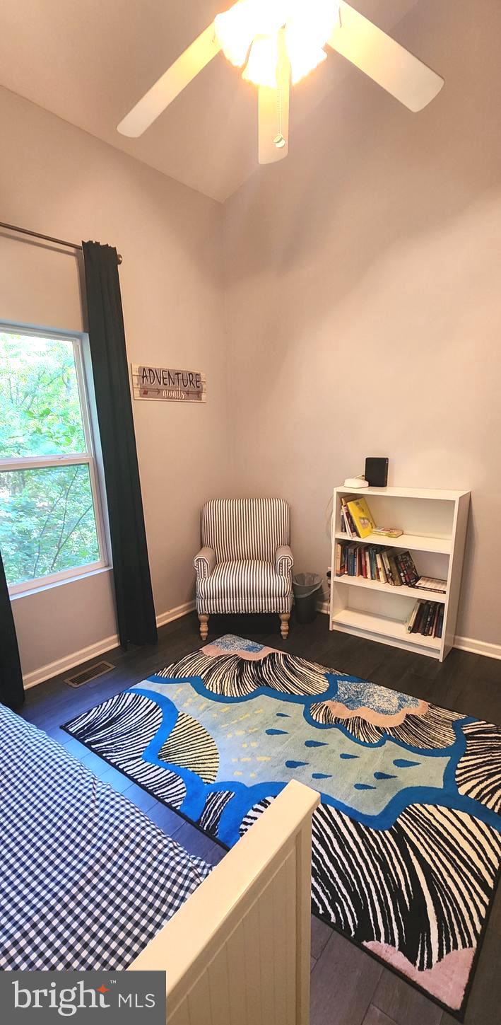 1112 Lee Road Basye, VA 22810 - Photo 40 of 102