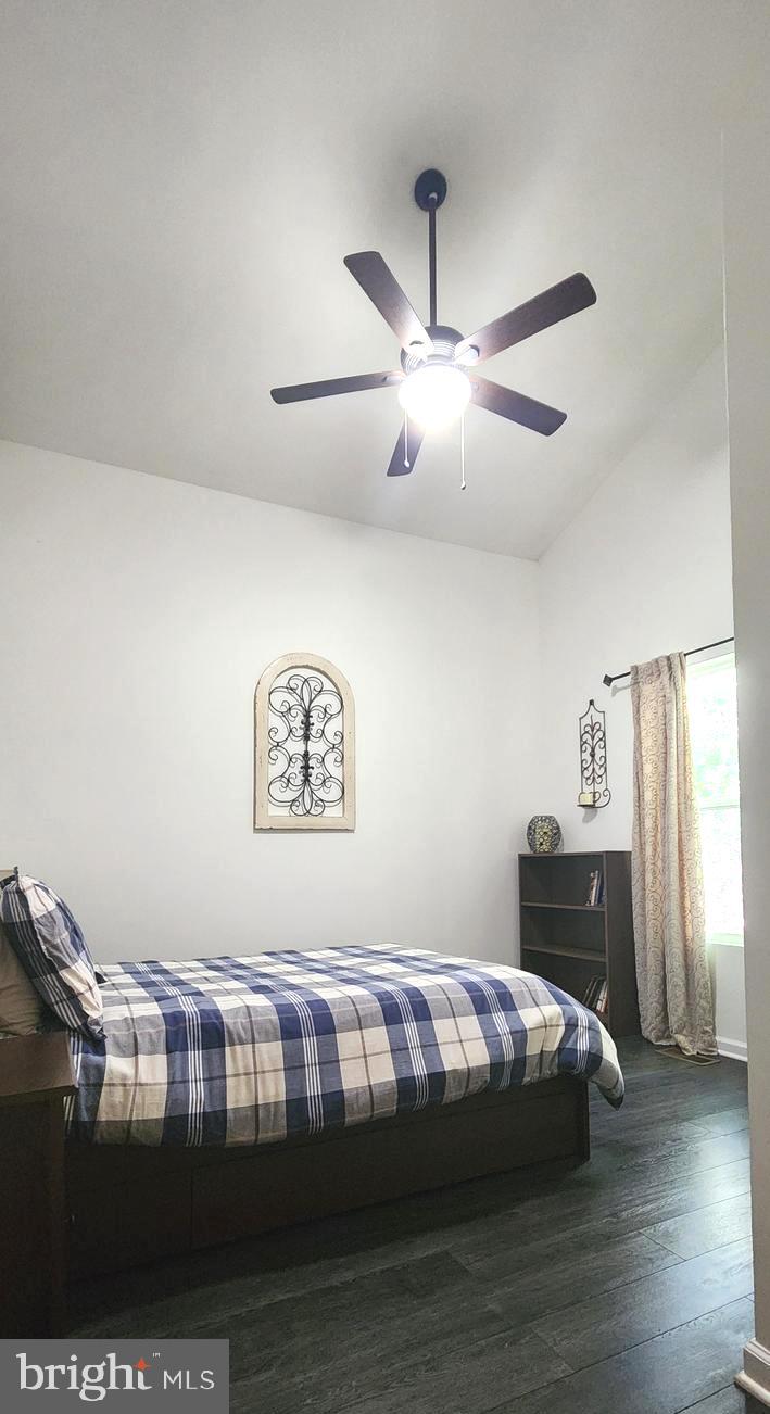 1112 Lee Road Basye, VA 22810 - Photo 42 of 102