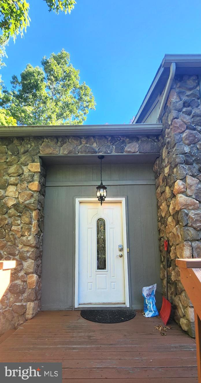 1112 Lee Road Basye, VA 22810 - Photo 60 of 102