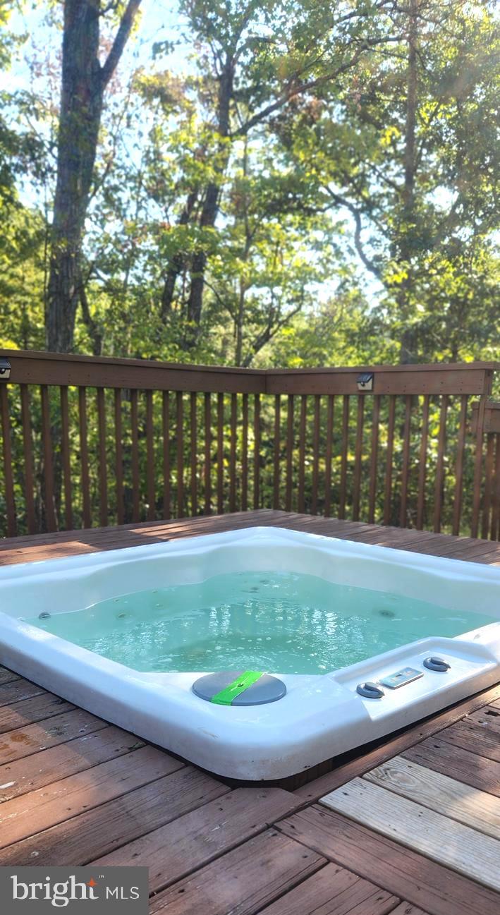 1112 Lee Road Basye, VA 22810 - Photo 61 of 102