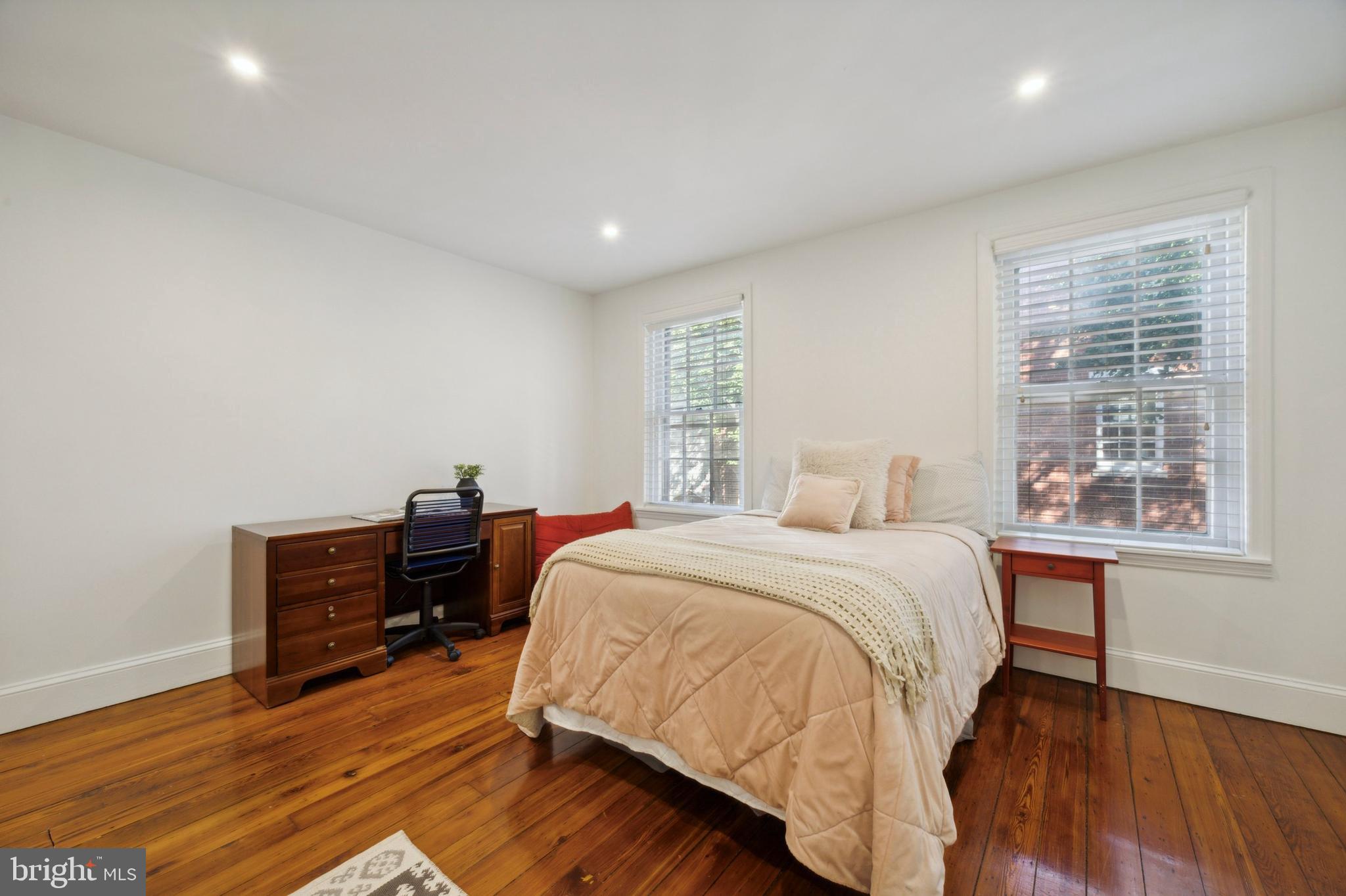 1712 Addison Street Philadelphia, PA 19146 - Photo 15 of 22 Gallery Image 15