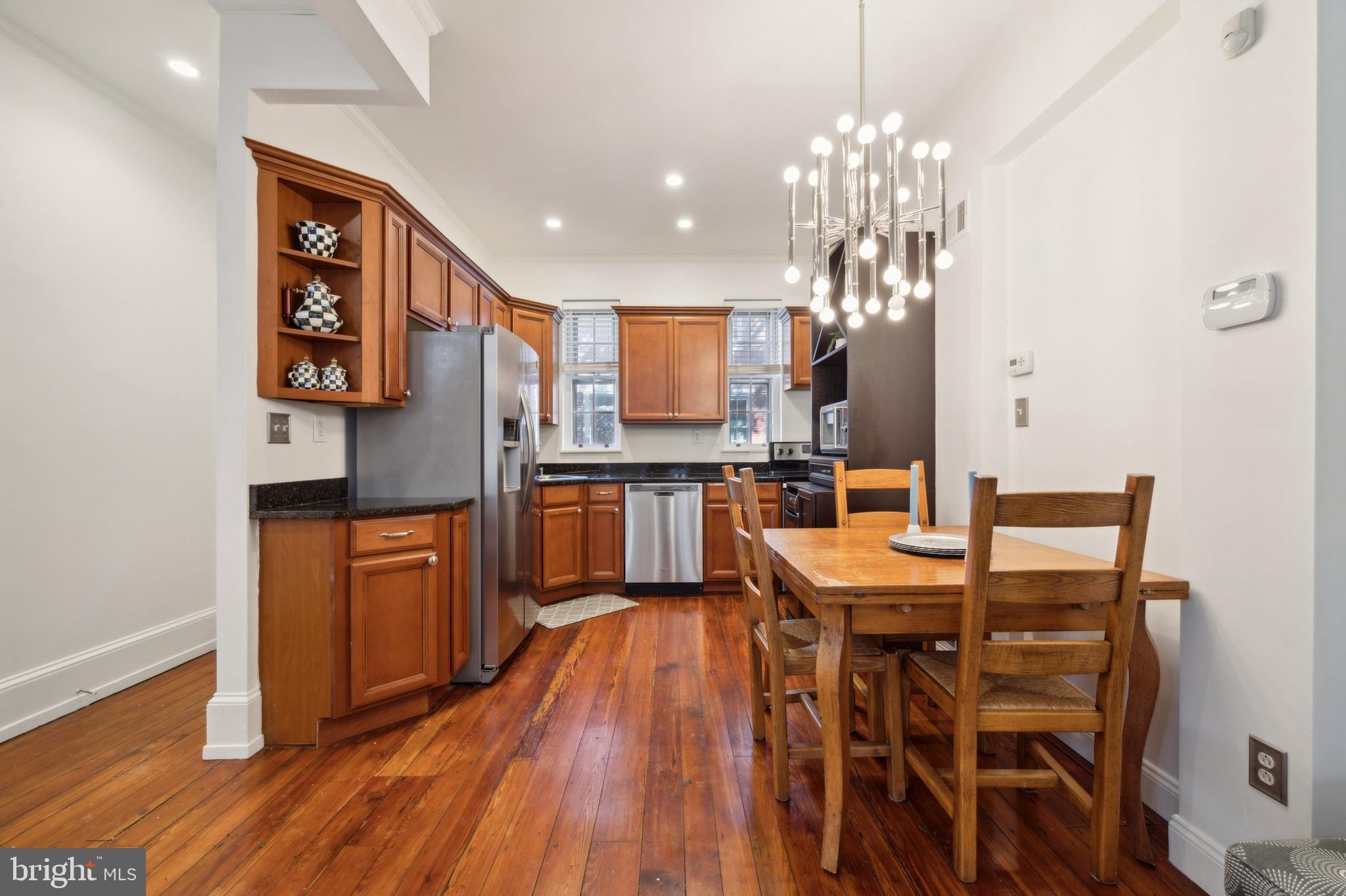 1712 Addison Street Philadelphia, PA 19146 - Photo 6 of 22 Gallery Image 6