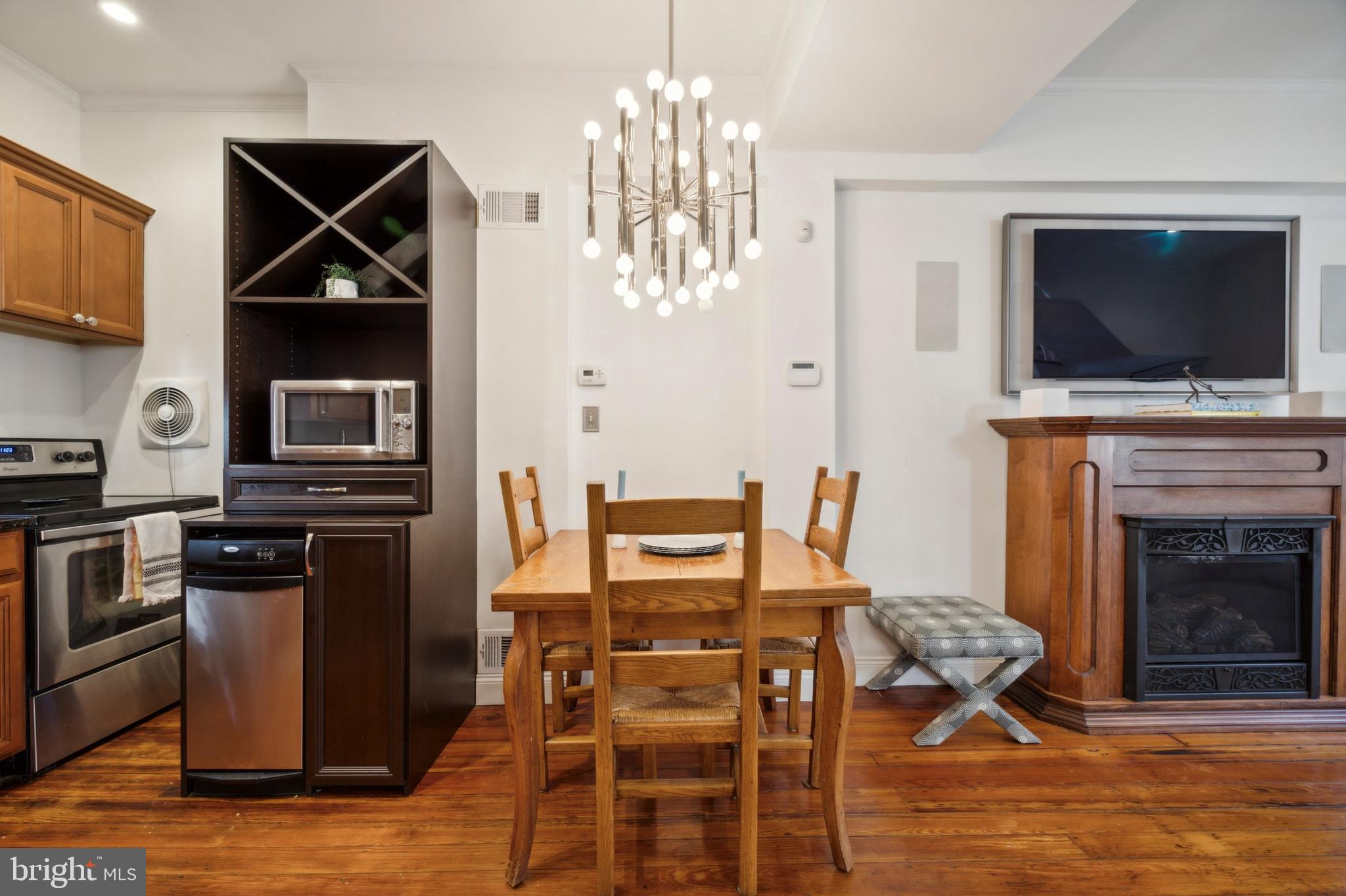 1712 Addison Street Philadelphia, PA 19146 - Photo 8 of 22 Gallery Image 8