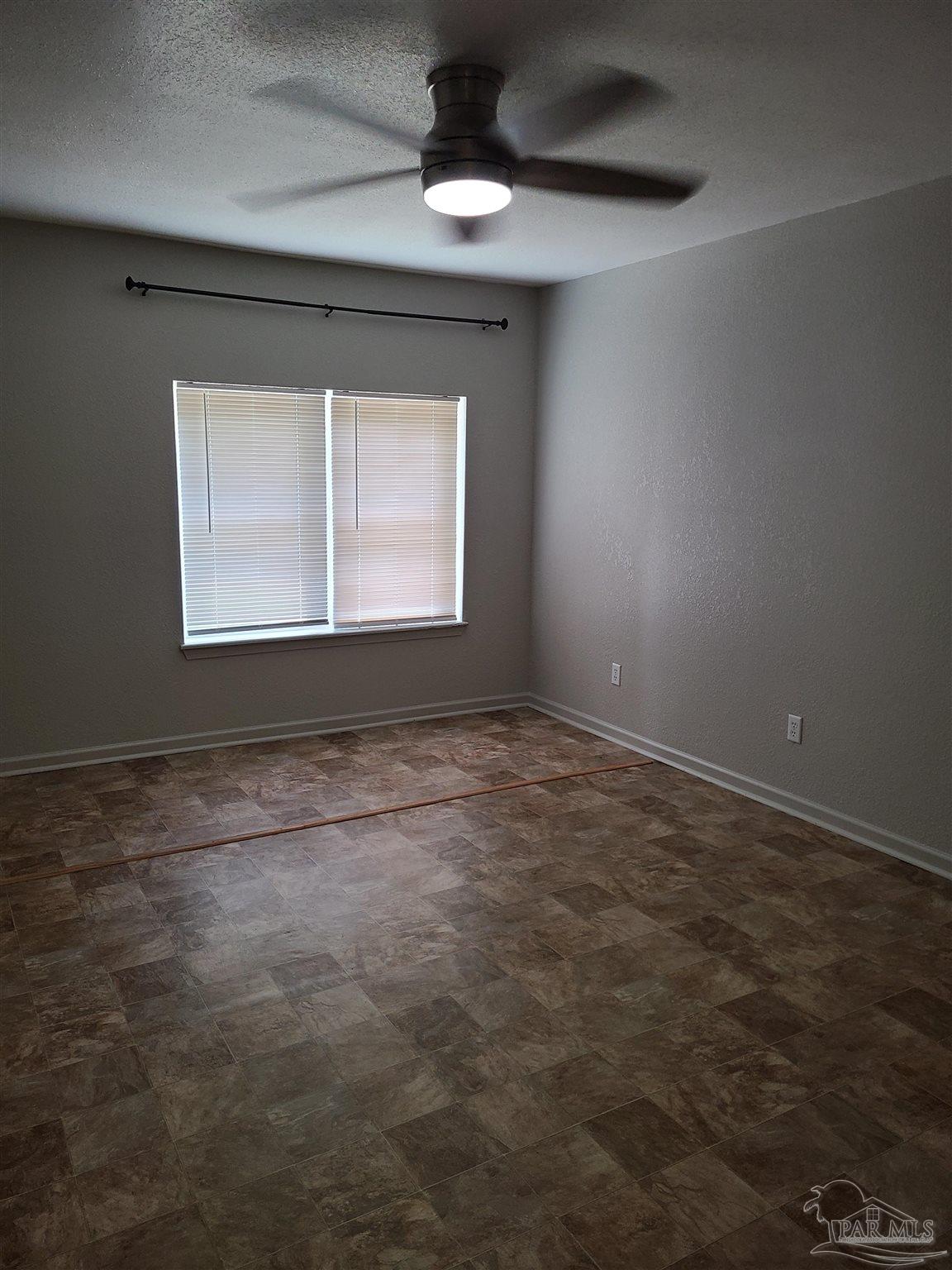 6970 Klondike Road Pensacola, FL 32526 - Photo 11 of 29