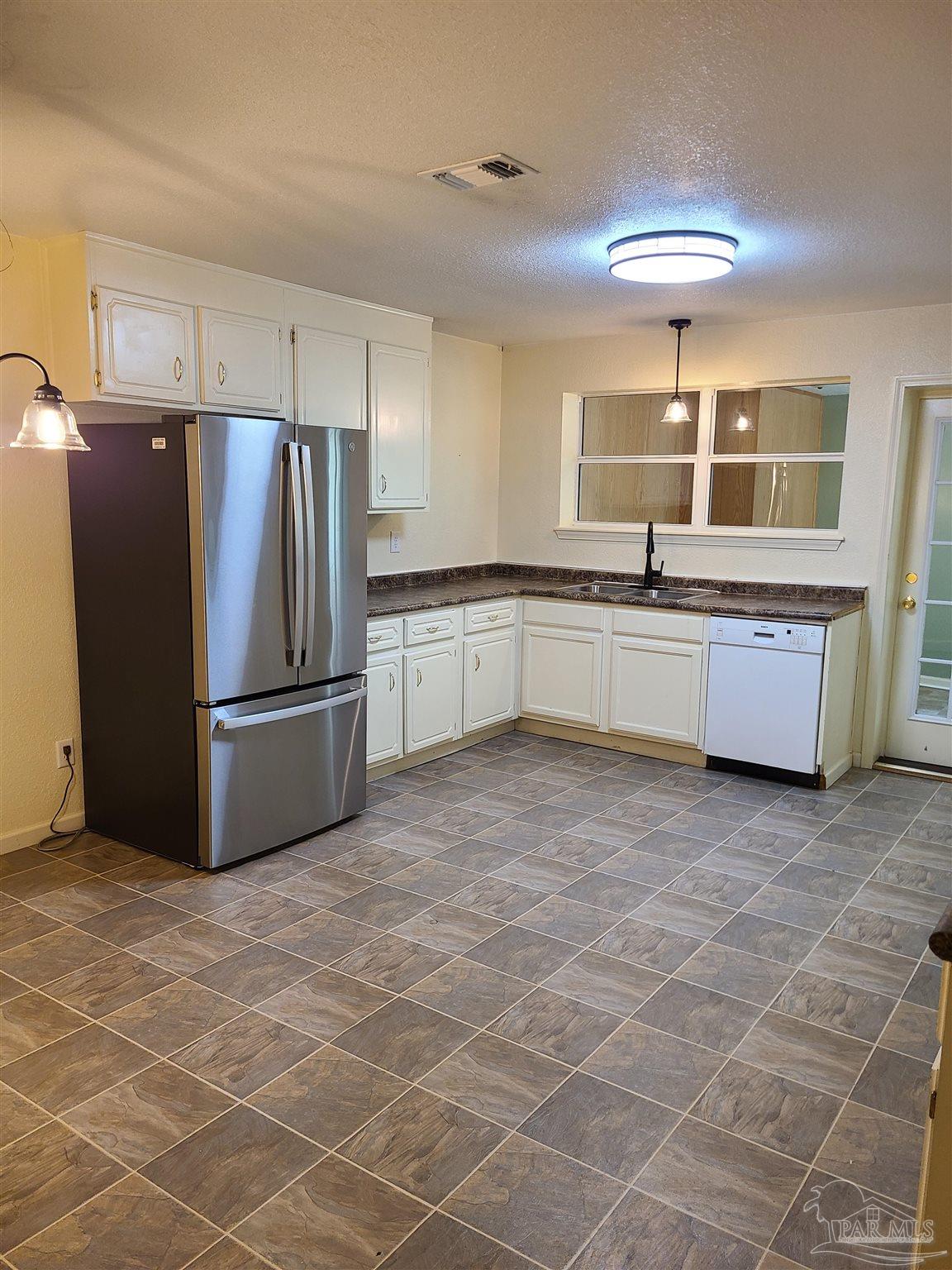 6970 Klondike Road Pensacola, FL 32526 - Photo 6 of 29