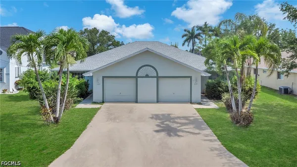 $1,700 | 1245 Southeast 6th Street, Cape Coral, FL 33990