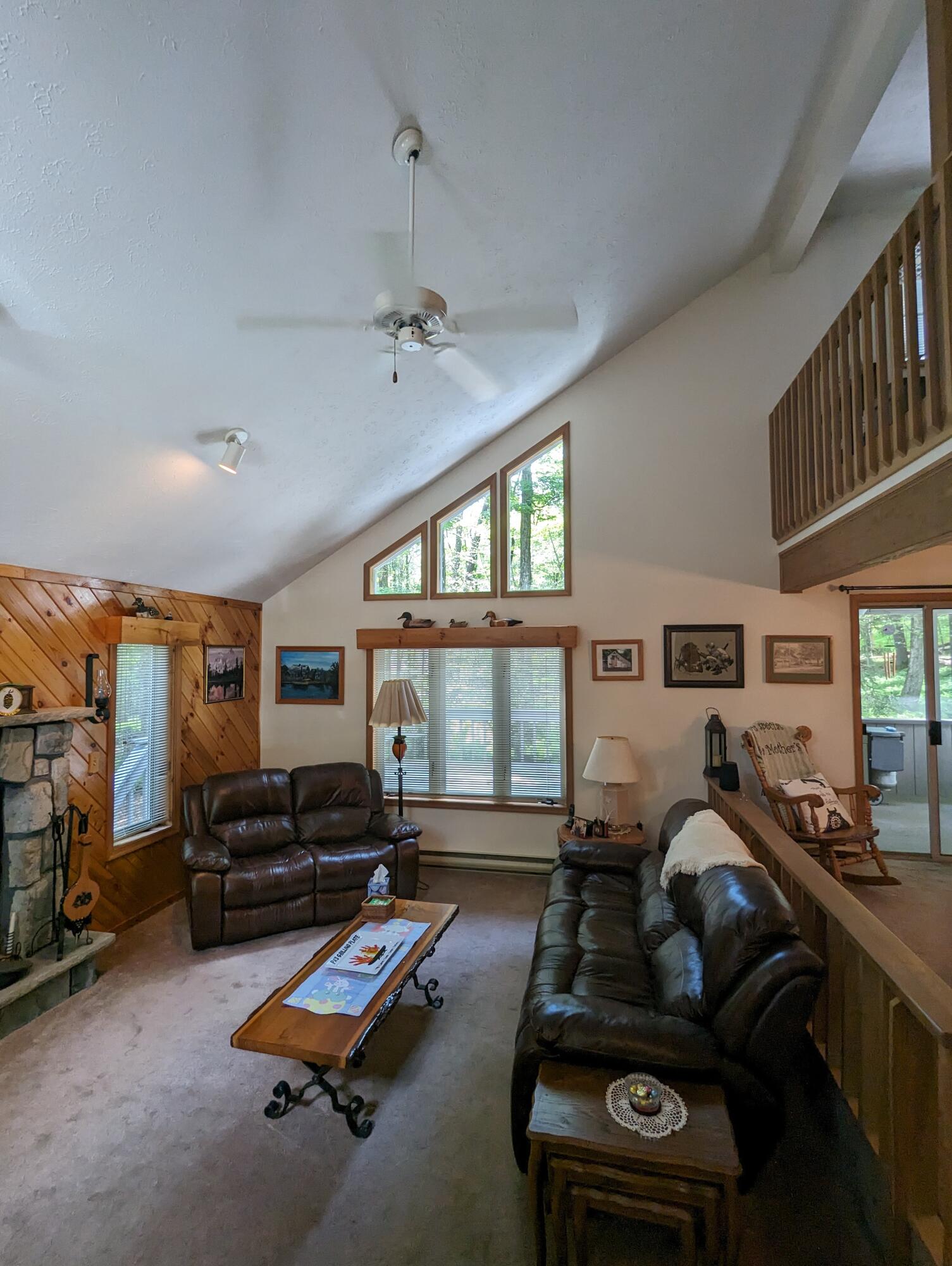 9 Sheffick Road Gouldsboro, PA 18424 - Photo 8 of 40 GREAT ROOM