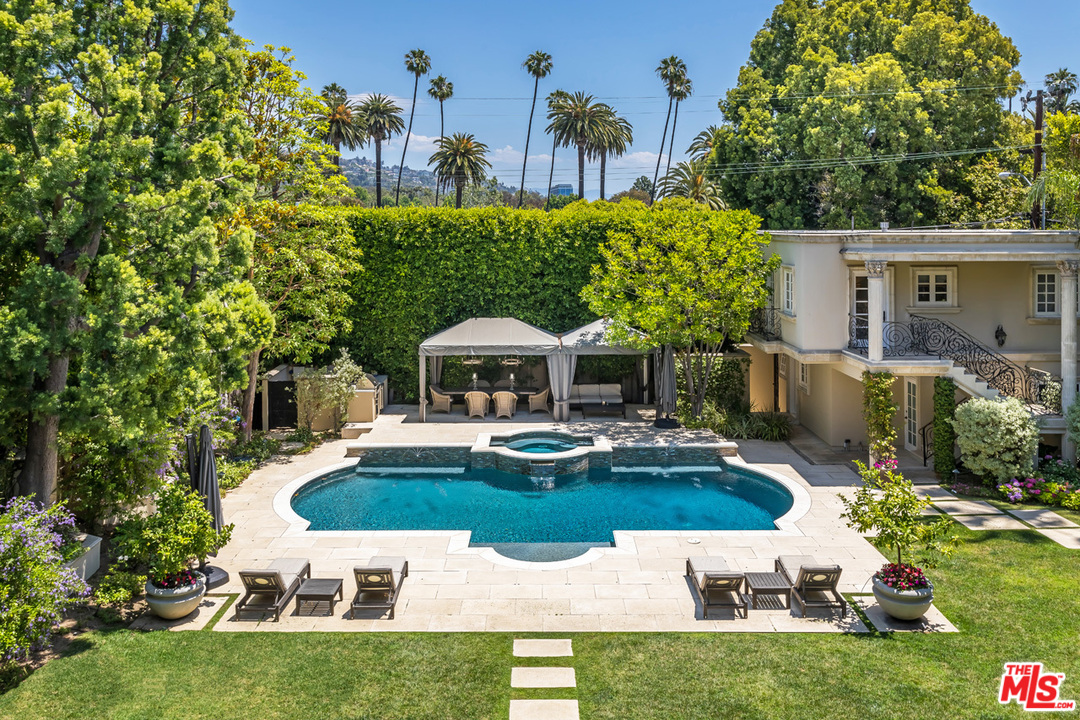 808 North Alpine Drive Beverly Hills, CA 90210 - Photo 21 of 28