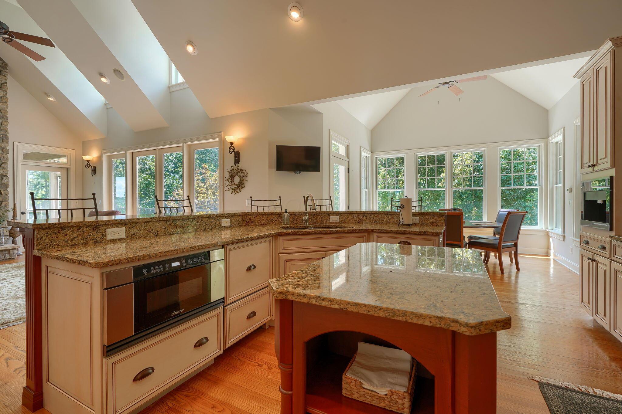 9405 4 Mile Road Jackson, OH 45640 - Photo 28 of 66 28. Kitchen (5)