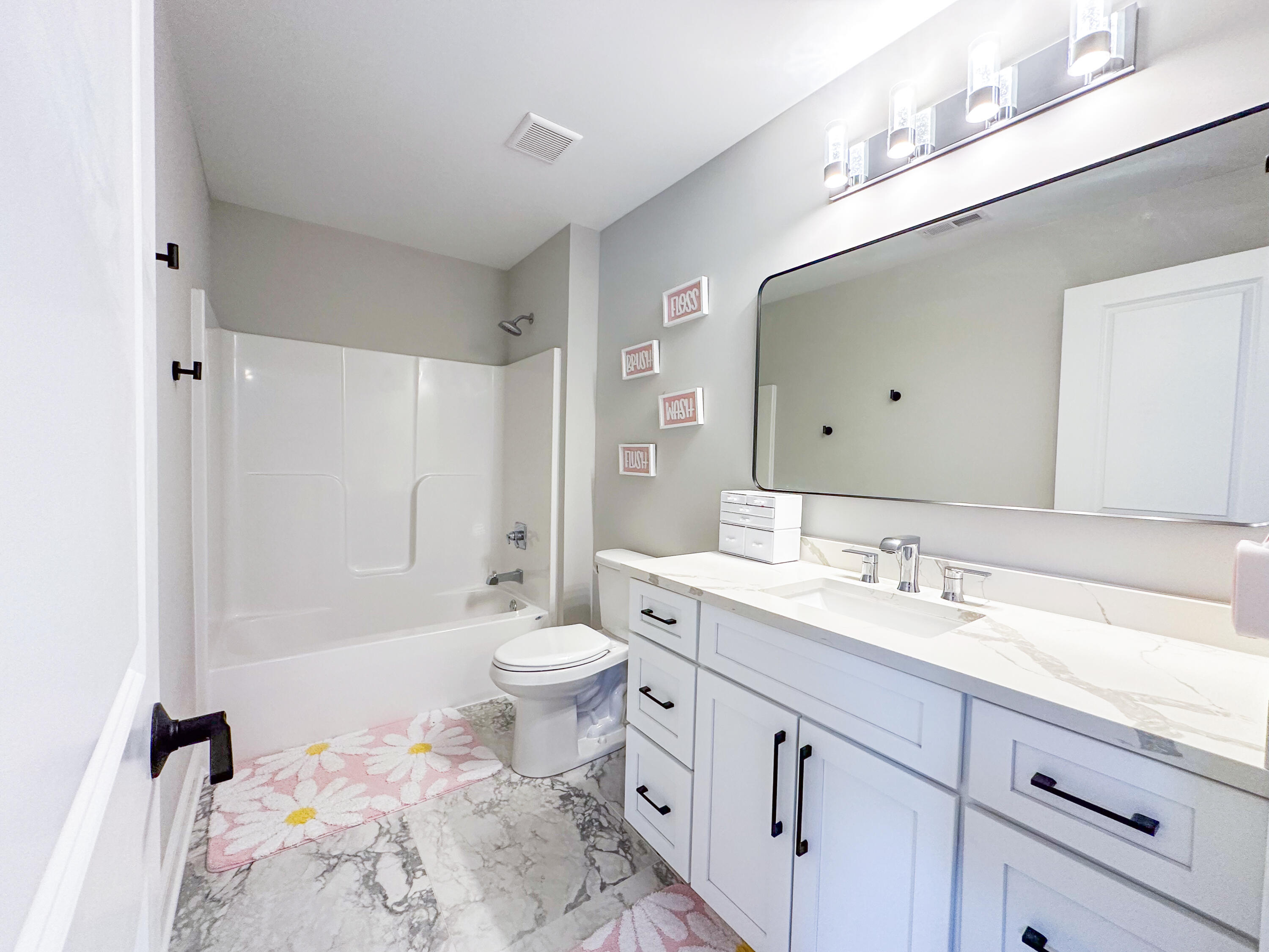 2037 Louis Drive Crown Point, IN 46307 - Photo 29 of 40 3000x2250