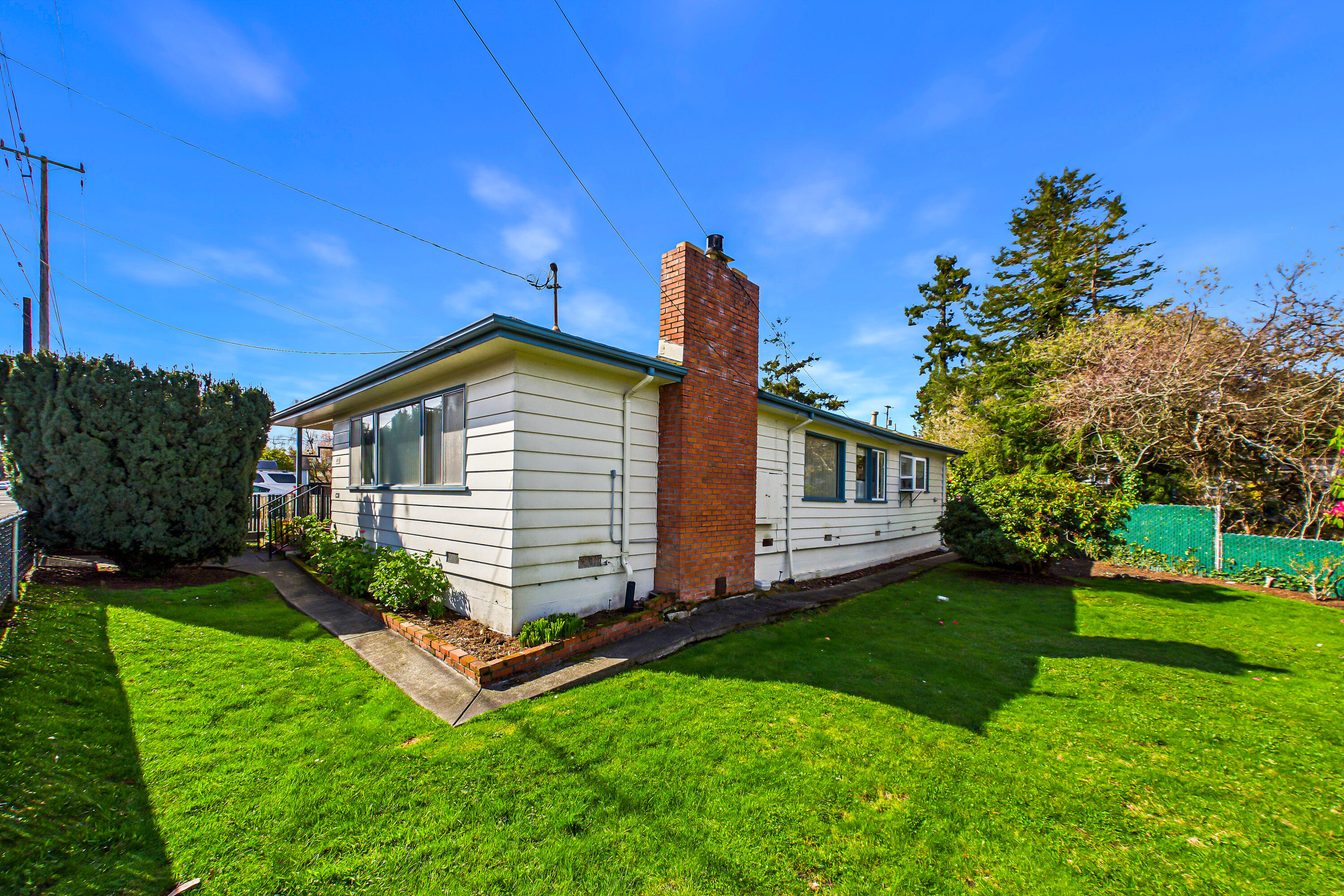 491 H Street Arcata, CA 95521 - Photo 1 of 41