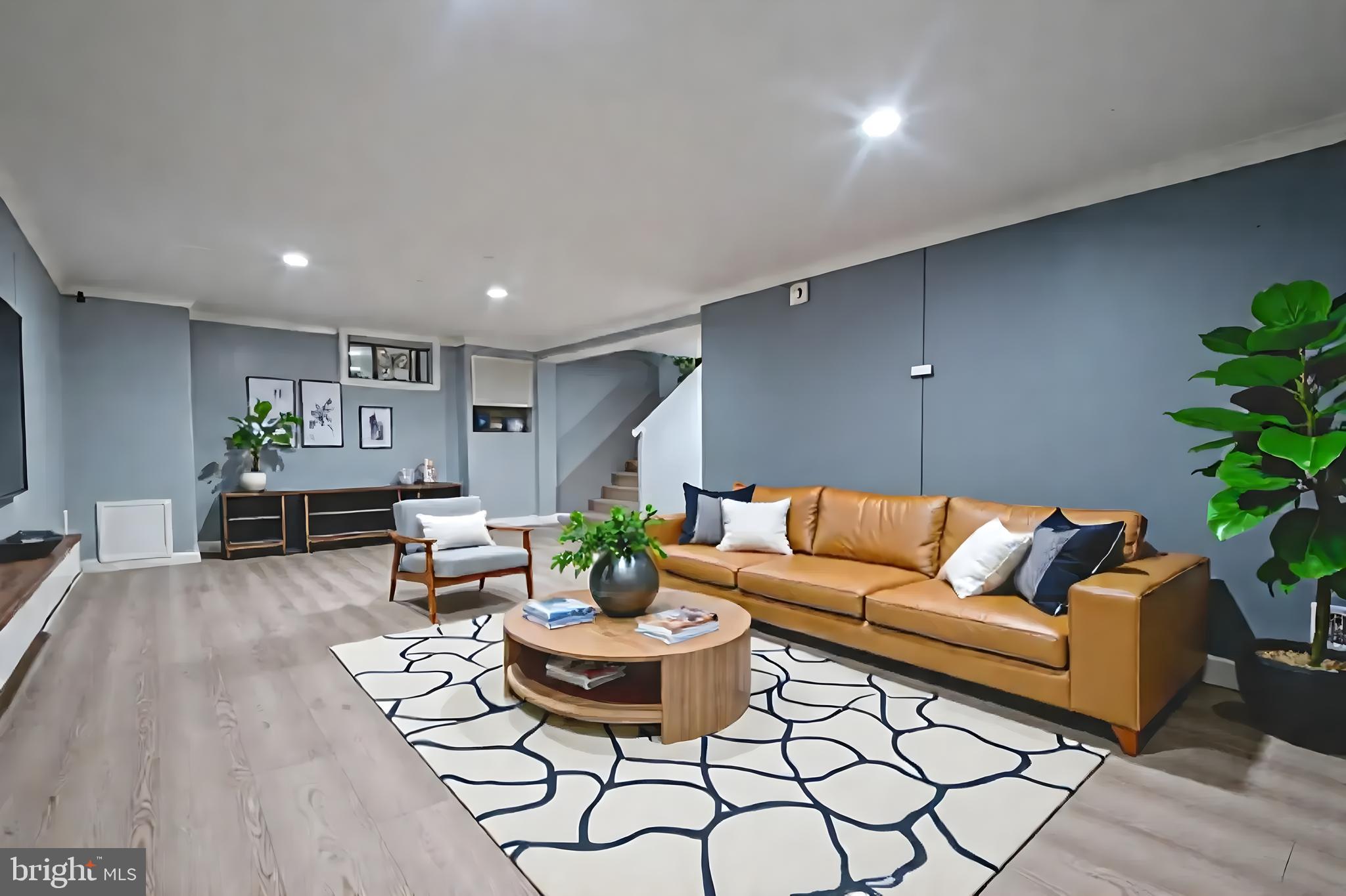 6730 Darby Road Hyattsville, MD 20784 - Photo 6 of 42 Gallery Image 6