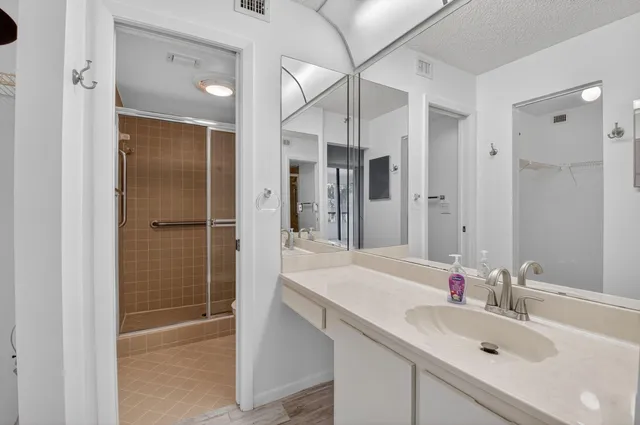 $239,500 | 1850 Homewood Boulevard, Unit 214, Delray Beach, FL 33445