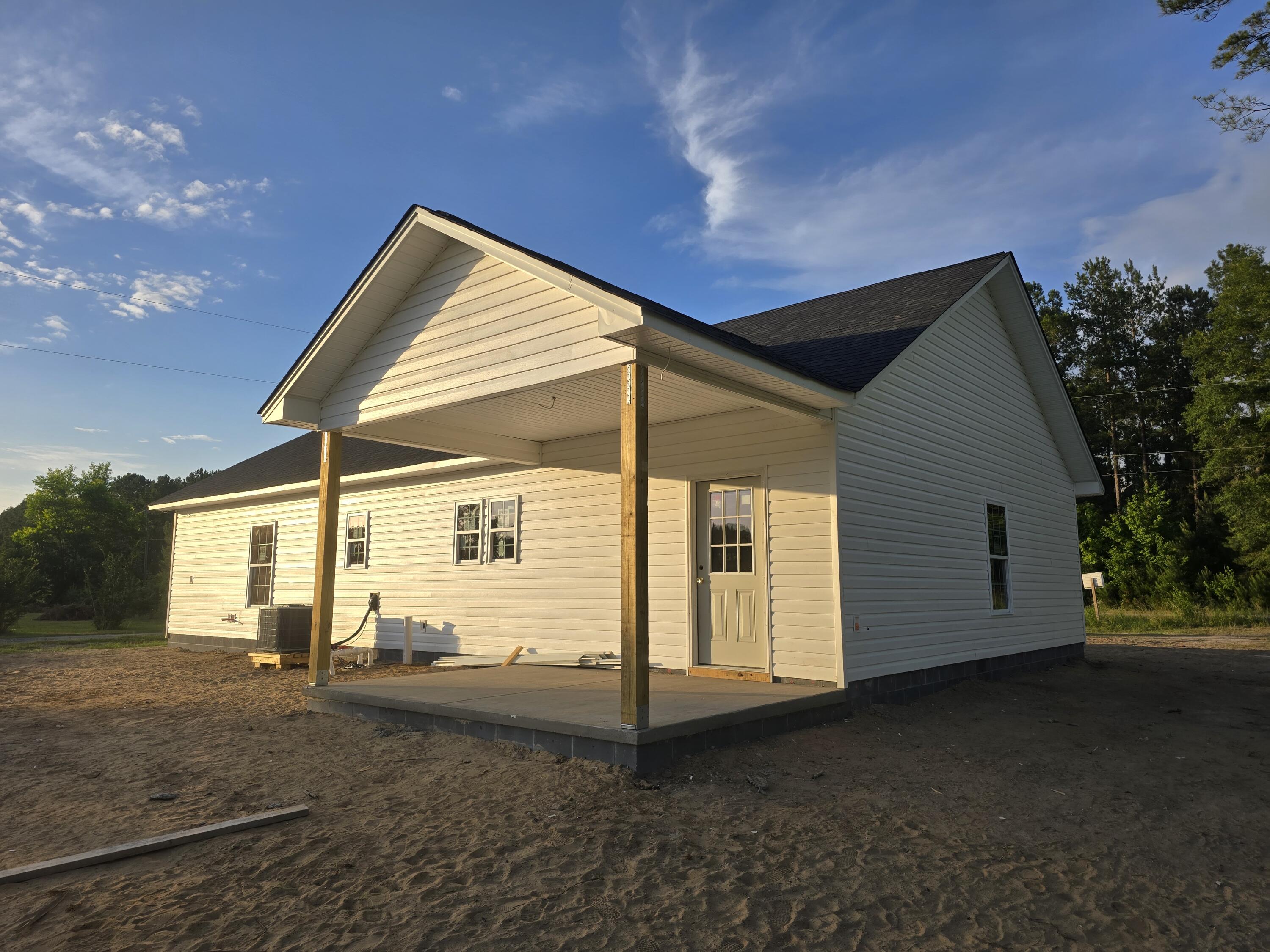 664 Target Road Holly Hill, SC 29059 - Photo 4 of 19 Rear