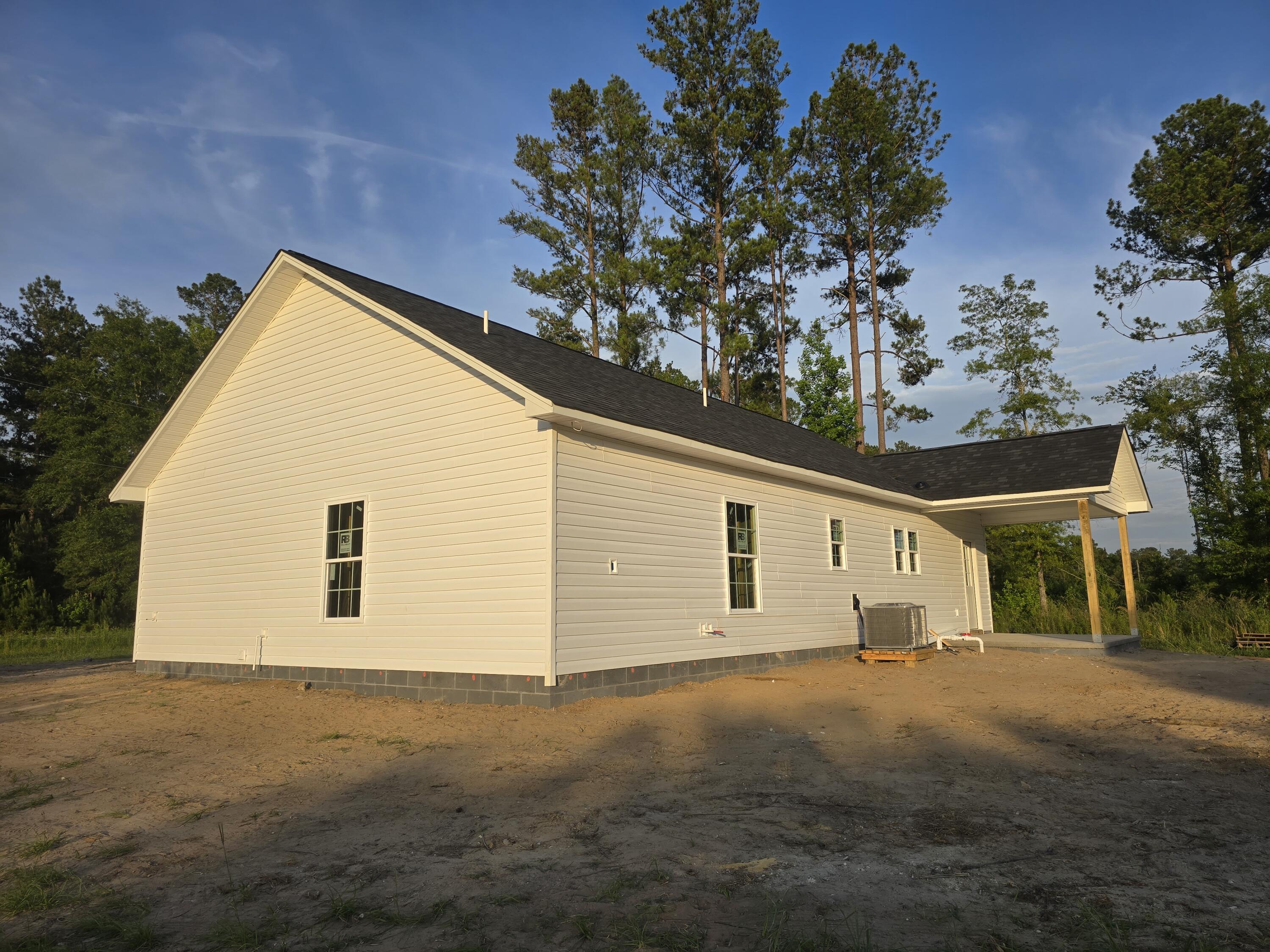 664 Target Road Holly Hill, SC 29059 - Photo 5 of 19 Rear