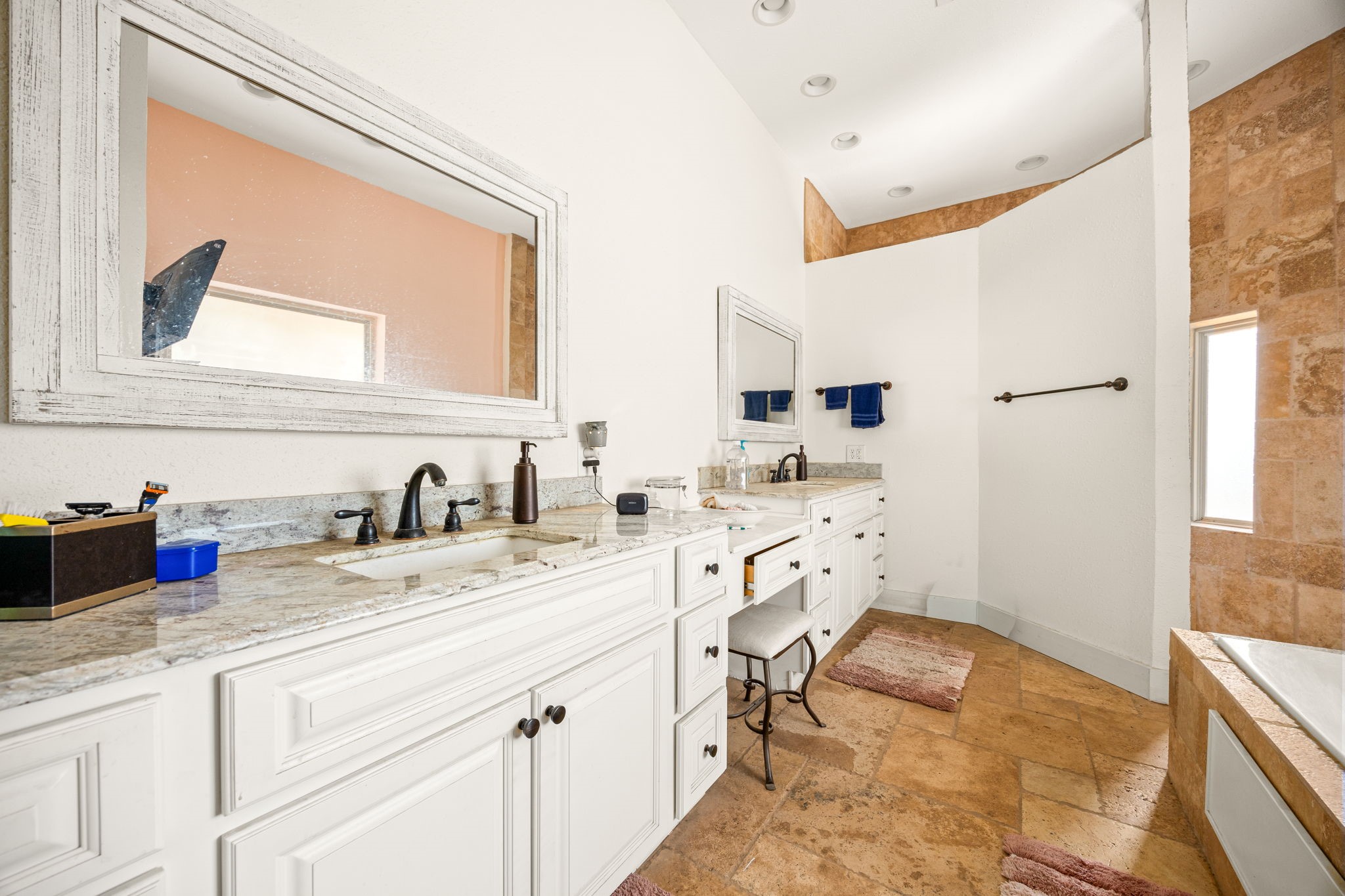 7336 Highland Ranch Road Caldwell, TX 77836 - Photo 11 of 25 a bathroom with a granite countertop sink mirror and a