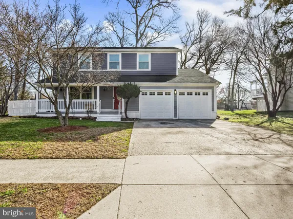 $450,000 | 9306 Foxcroft Avenue, Clinton, MD 20735
