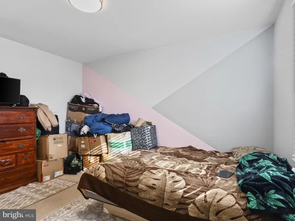 $495,000 | 9306 Foxcroft Avenue, Clinton, MD 20735