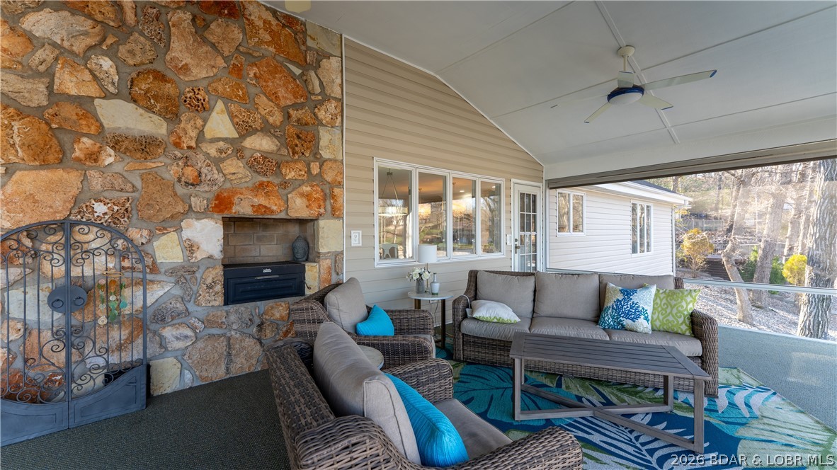 2185 Valley Road Osage Beach, MO 65065 - Photo 12 of 53