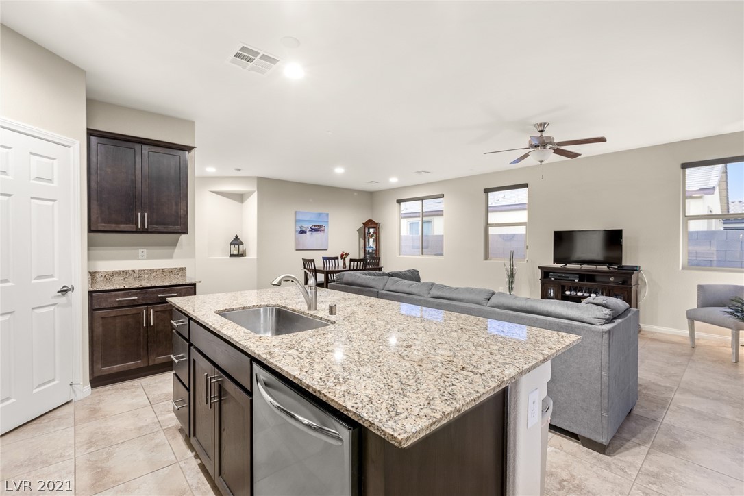 27 Arcturus Ridge Way Las Vegas, NV 89183 - Photo 18 of 31 Gallery Image 18