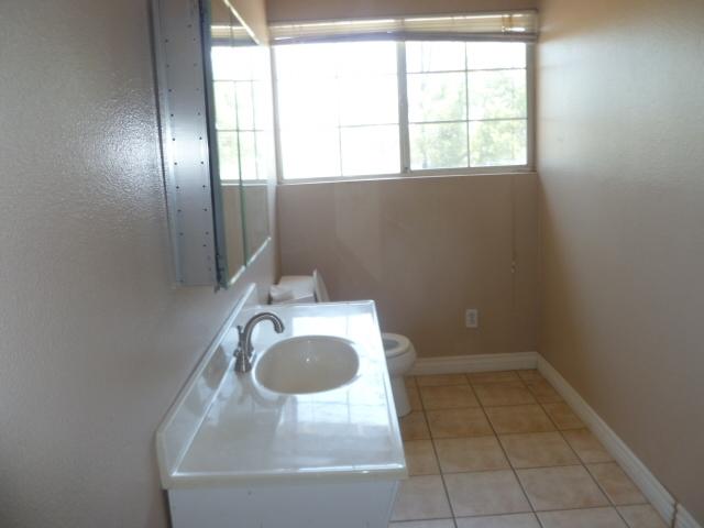 6260 Ridgetop Road Anderson, CA 96007 - Photo 7 of 11 154