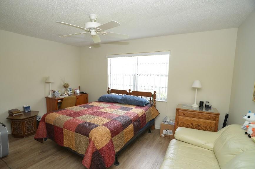 2559 Inisbrook Road Riviera Beach, FL 33407 - Photo 17 of 39 DSC_3420