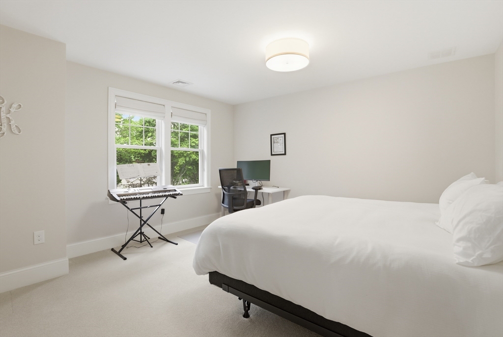 7 Howe Street Hingham, MA 02043 - Photo 21 of 41