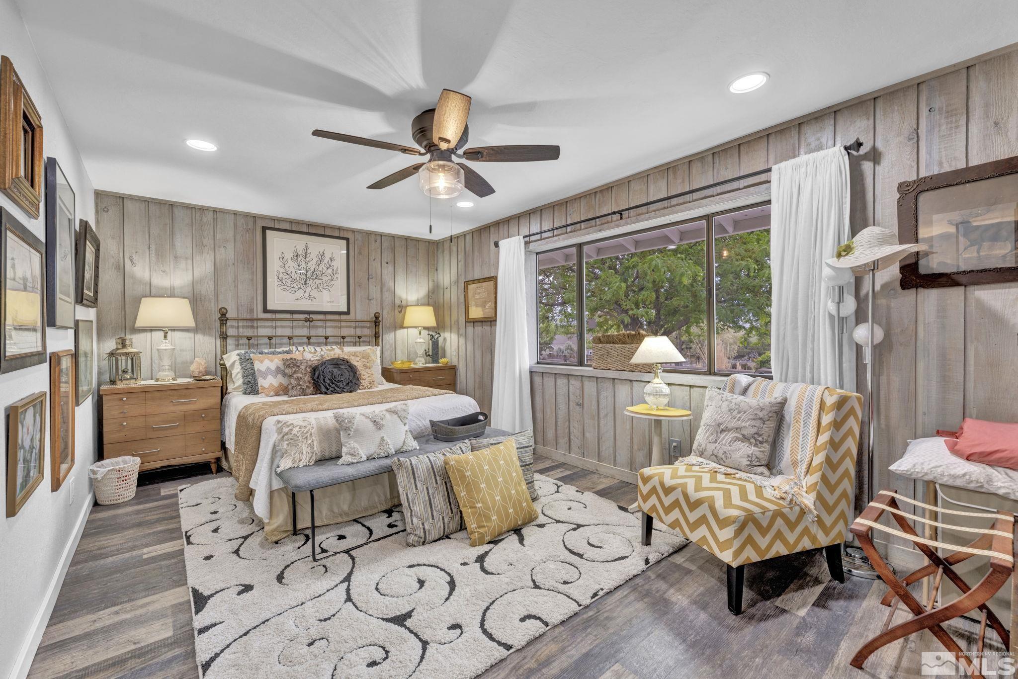 310 Ruby Lane Carson City, NV 89706 - Photo 16 of 40 a living room with furniture and a large window