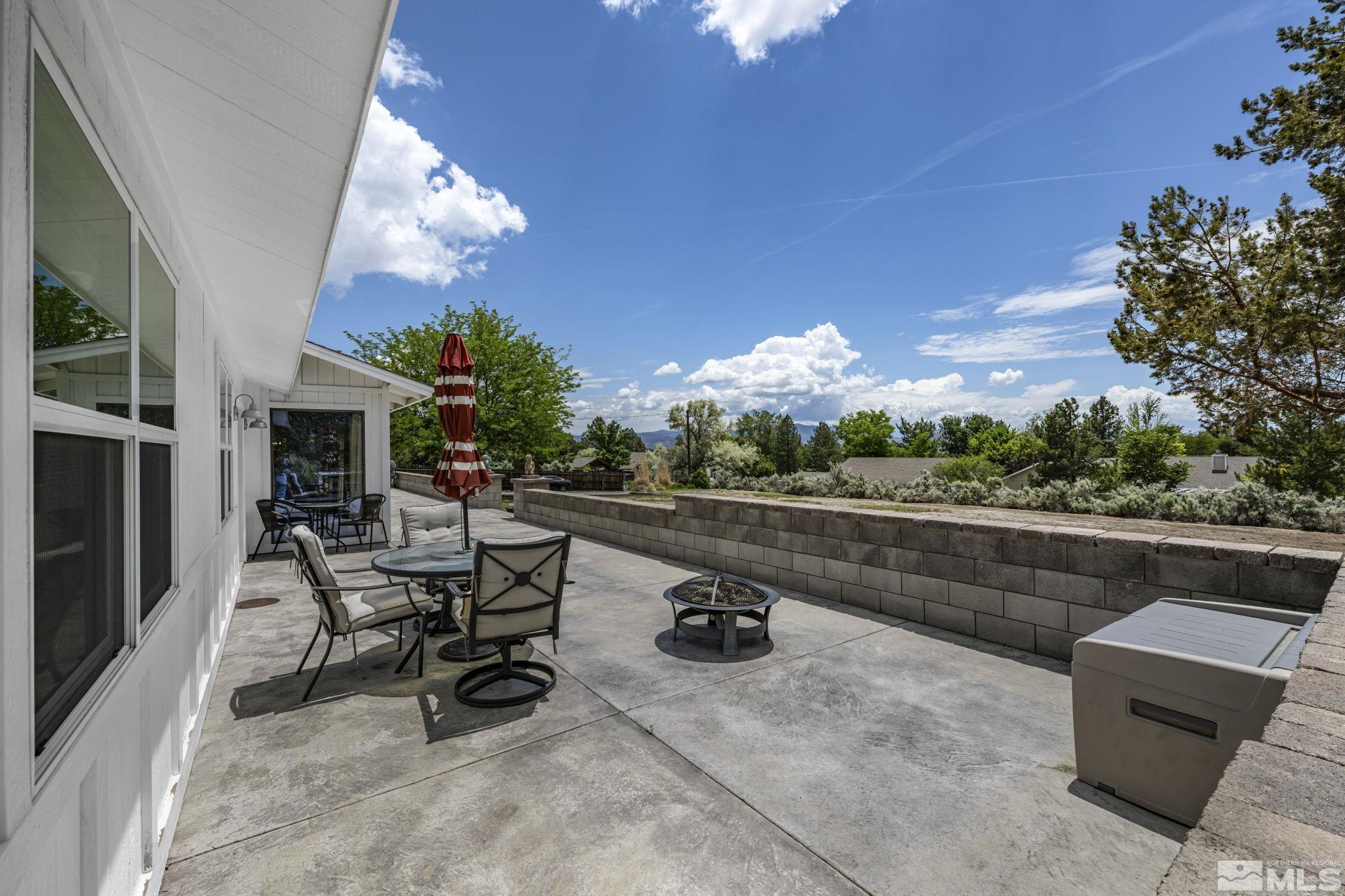 310 Ruby Lane Carson City, NV 89706 - Photo 34 of 40 a view of a terrace with furniture