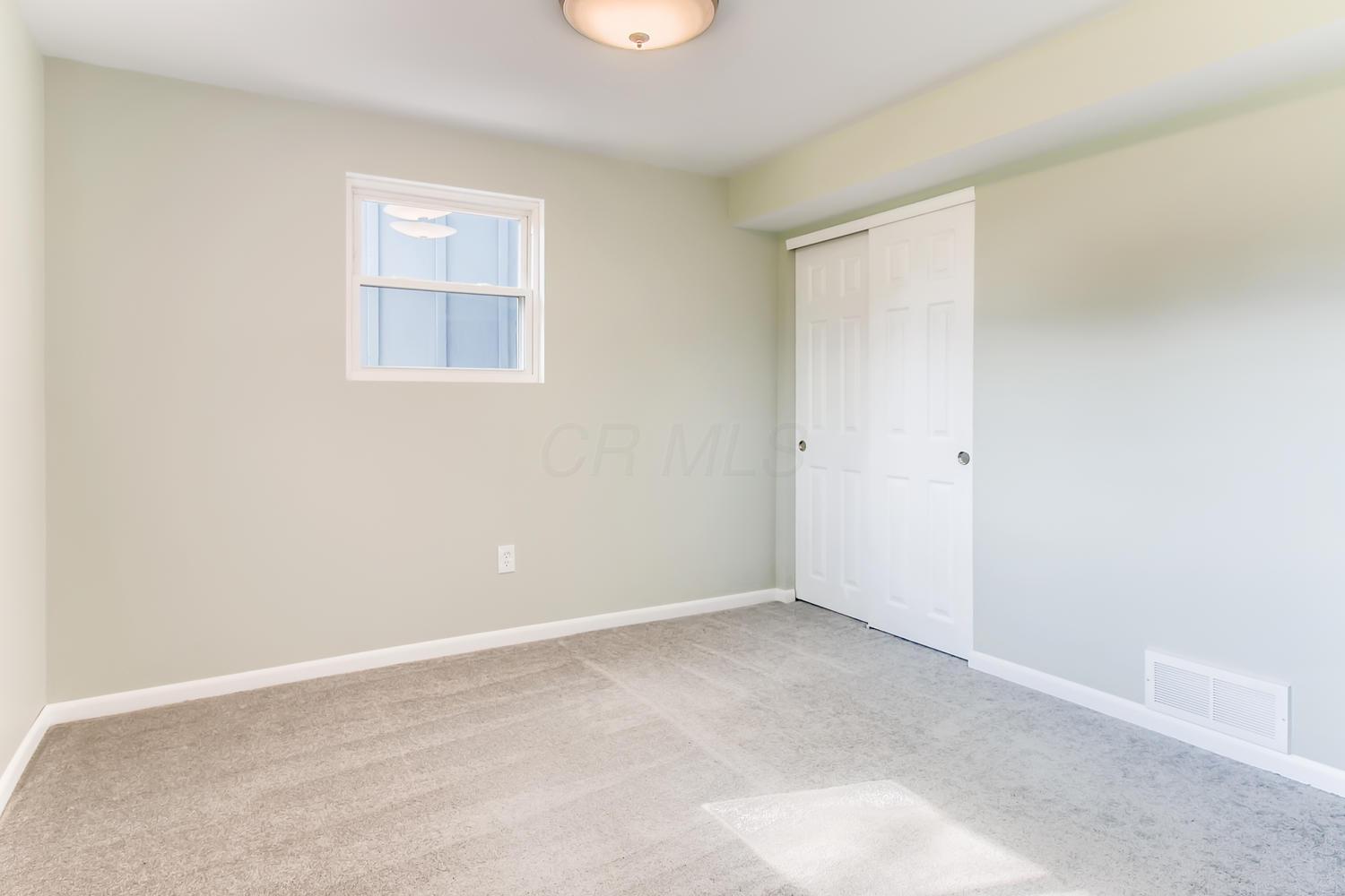 6396 Faircrest Road Columbus, OH 43229 - Photo 16 of 26 Gallery Image 16