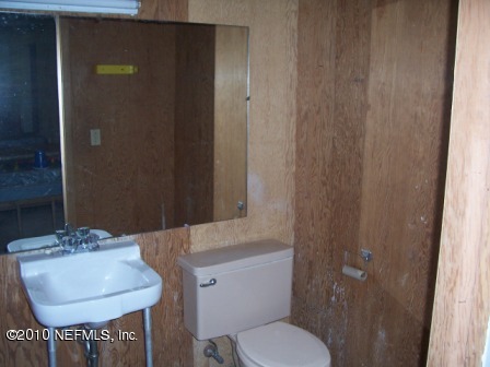 0 Twin Lakes Road Keystone Heights, FL 32656 - Photo 10 of 12 Bathroom