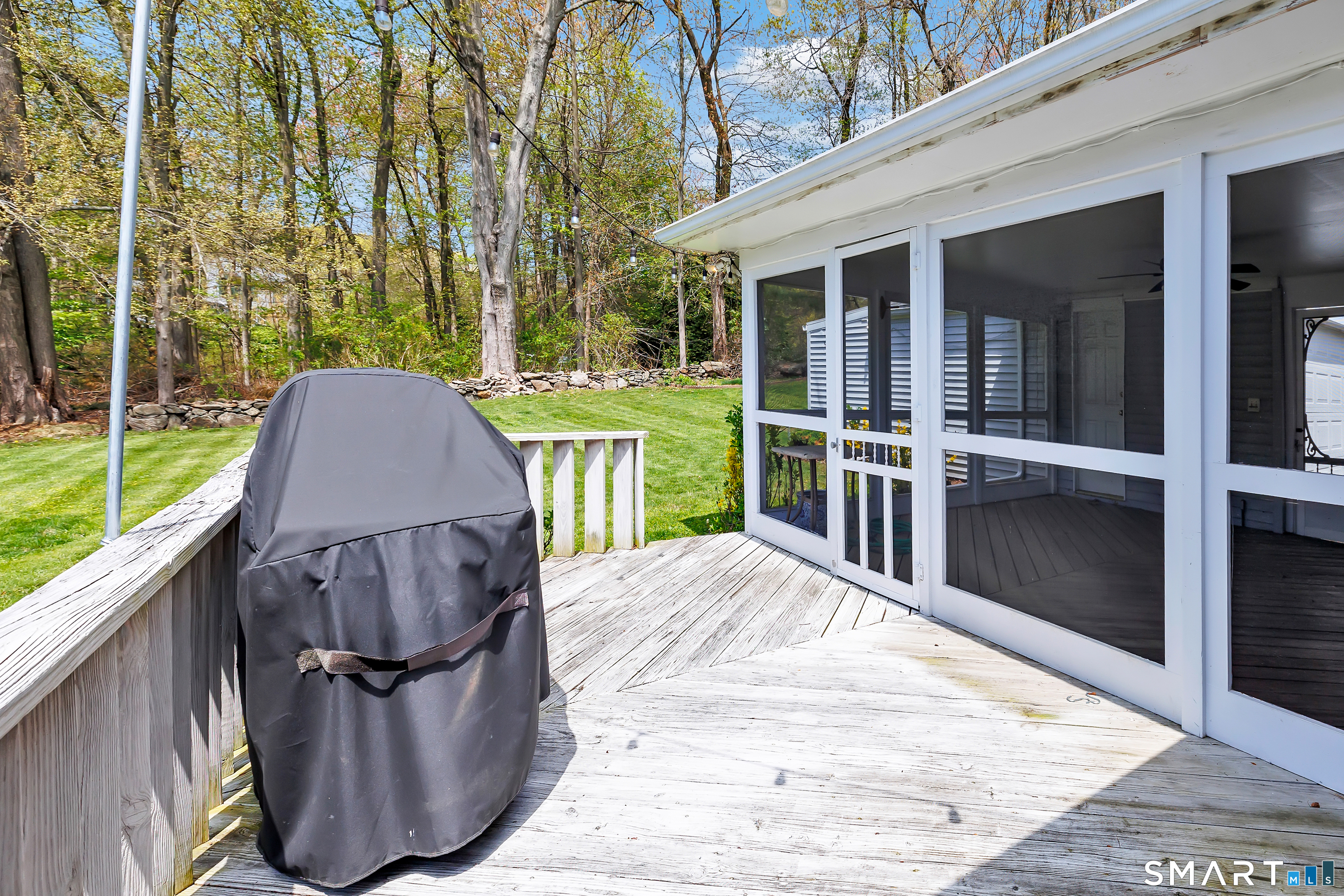46 Waller Road Bridgeport, CT 06606 - Photo 33 of 33