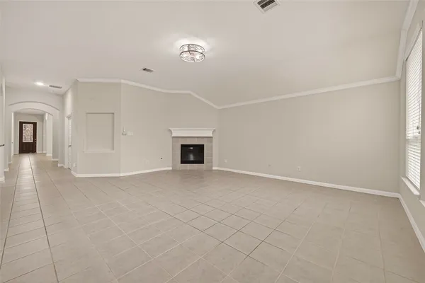 $2,750 | 17506 Waeback Drive, Richmond, TX 77407