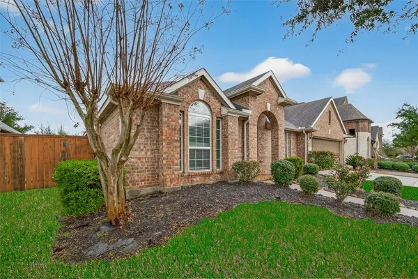 $2,750 | 17506 Waeback Drive, Richmond, TX 77407