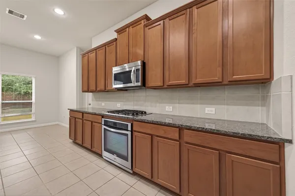 $2,750 | 17506 Waeback Drive, Richmond, TX 77407