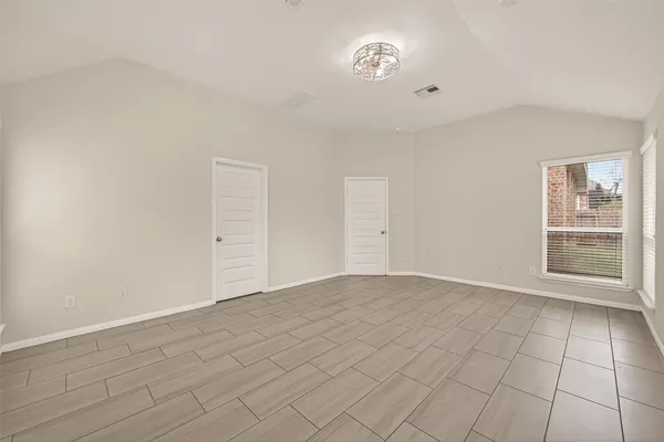 $2,750 | 17506 Waeback Drive, Richmond, TX 77407