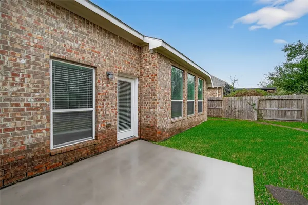 $2,750 | 17506 Waeback Drive, Richmond, TX 77407