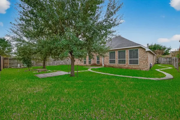 $2,750 | 17506 Waeback Drive, Richmond, TX 77407