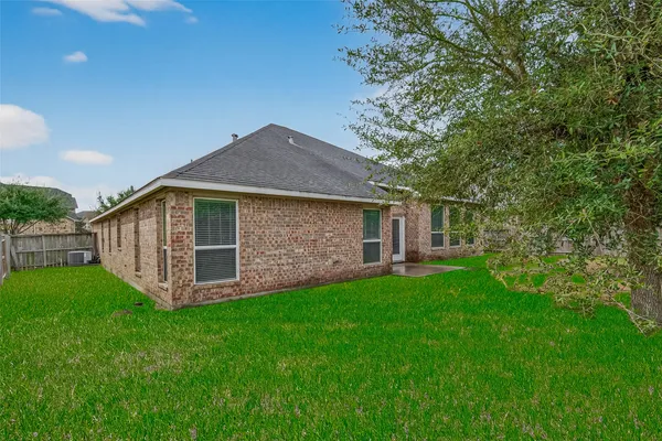 $2,890 | 17506 Waeback Drive, Richmond, TX 77407