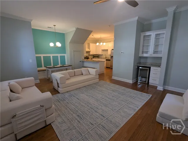 $2,700 | 305 East Duffy Street, Unit A, Savannah, GA 31401