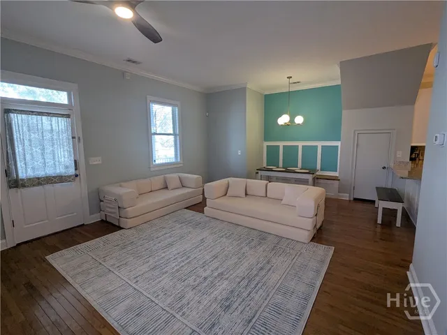 $2,700 | 305 East Duffy Street, Unit A, Savannah, GA 31401