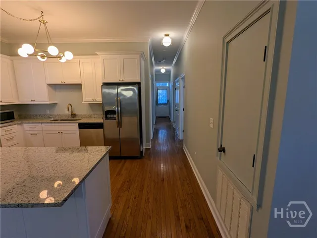 $2,700 | 305 East Duffy Street, Unit A, Savannah, GA 31401