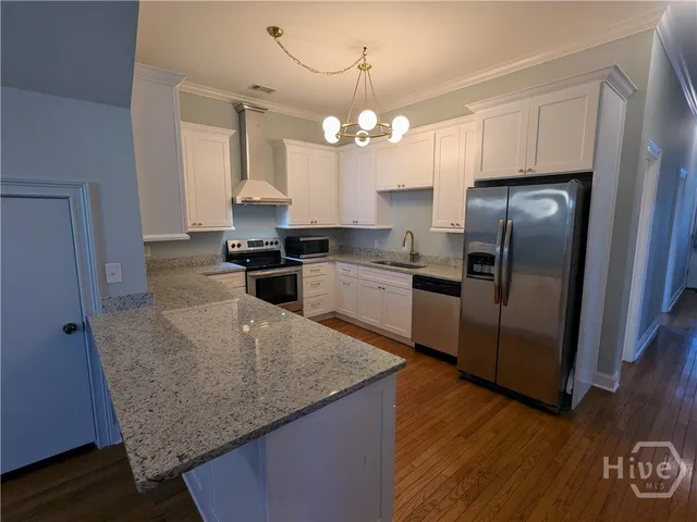 $2,700 | 305 East Duffy Street, Unit A, Savannah, GA 31401