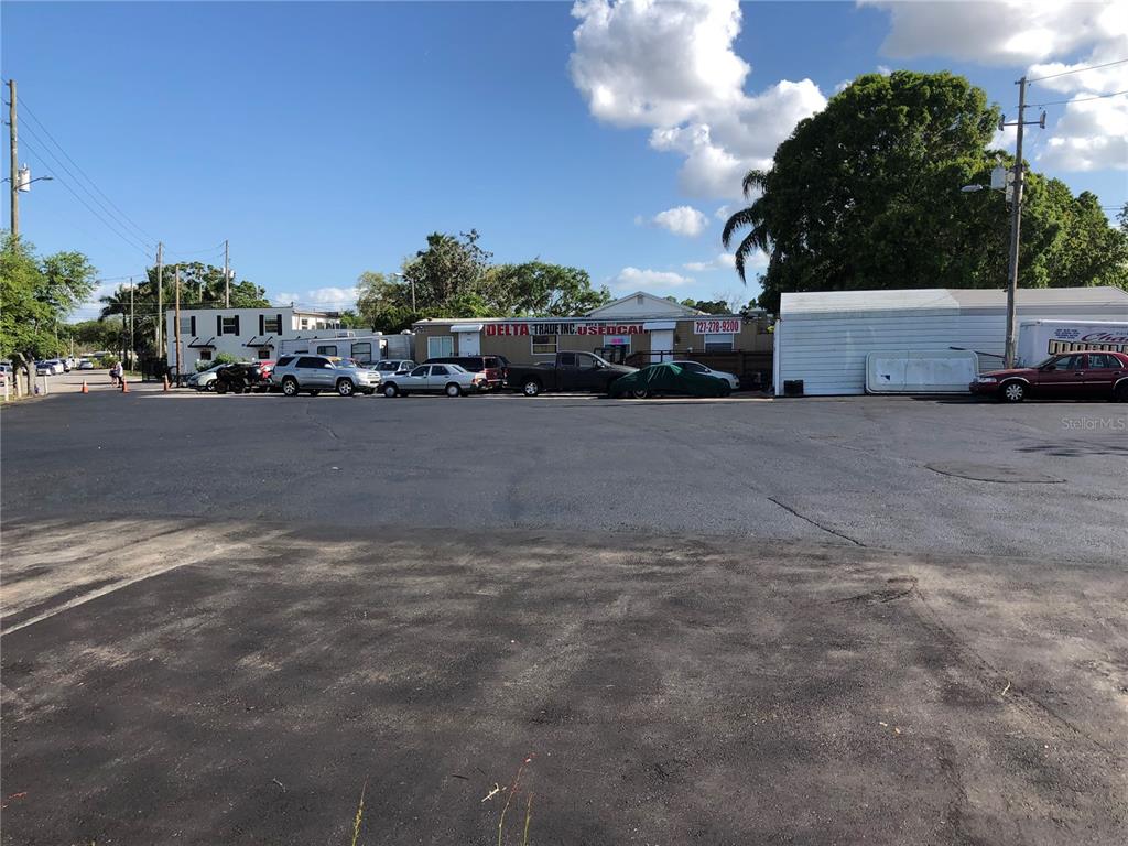 6180 Haines Road North St. Petersburg, FL 33714 - Photo 5 of 7