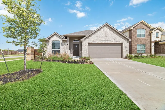 $320,000 | 3230 Andlor Hills Drive, Richmond, TX 77406